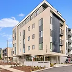 Landing At Marquam Heights - 2 Bedrooms In Southwest Portland